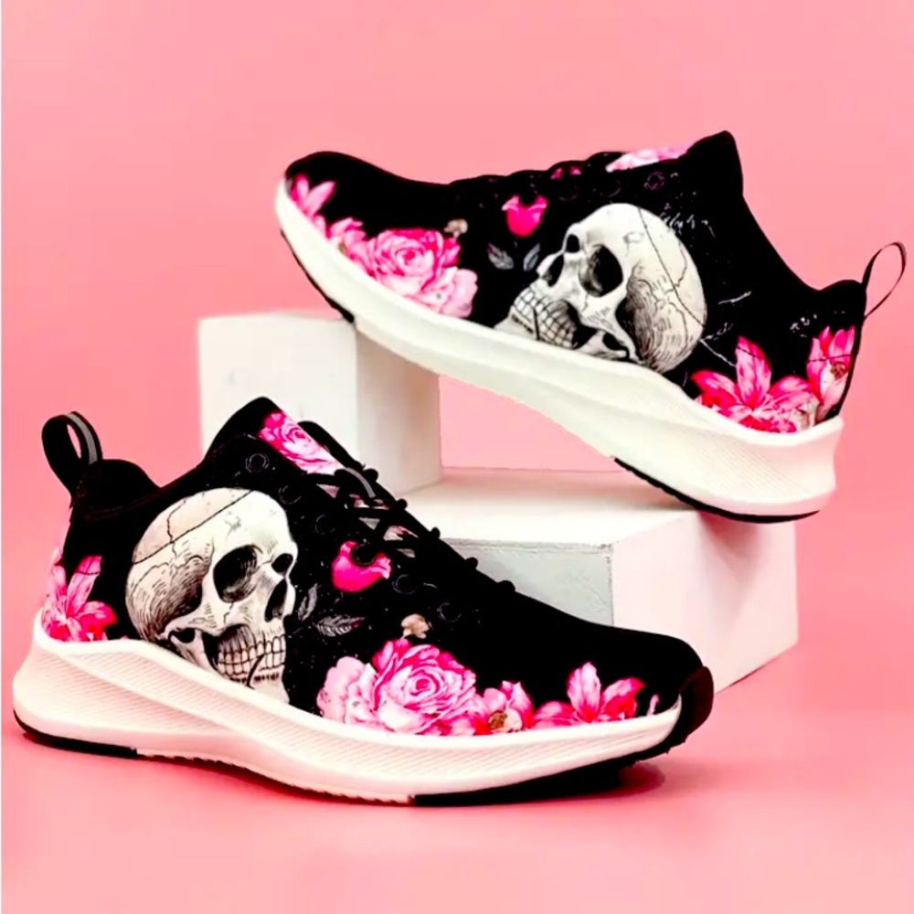 Skull & Rose Sneakers Lightweight, Breathable, Non Slip, & Shock-Absorbing